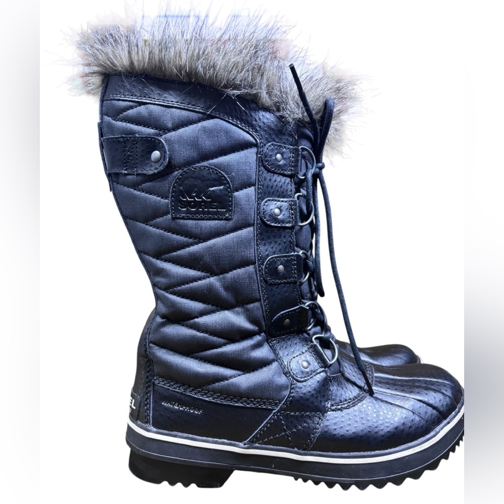 Sorel Tofino II Insulated & Waterproof boots in Black, Stone size 9
